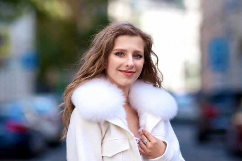 Лиза Арзамасова
