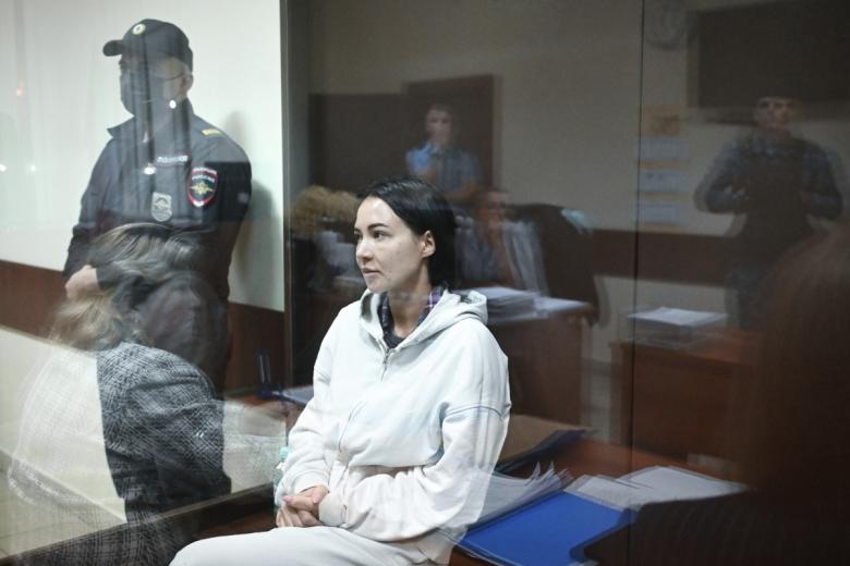 Блогер Валерия Чекалина, обвиняемая в незаконных валютных операциях с использованием подложных документов