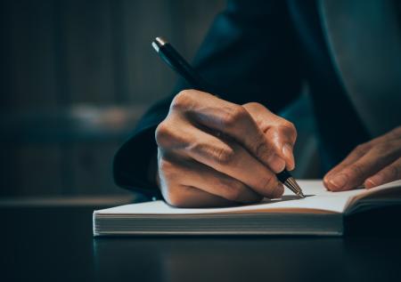 Для чиновников разработают справочники с разрешенными иностранными словами