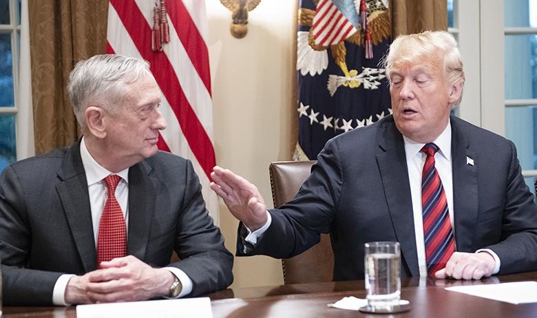 Джеймс Мэттис и Дональд Трамп