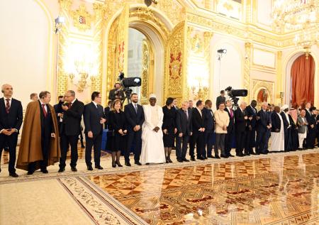 Путин принял верительные грамоты у 24 послов в России