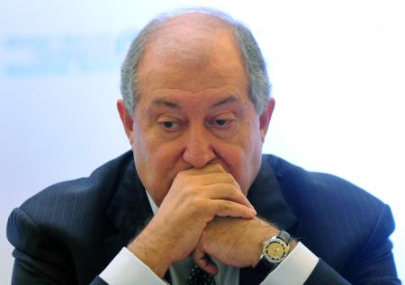 Саркисян — последний пережиток прежней власти — ушёл