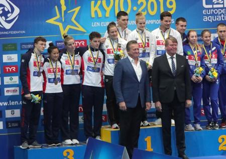 Сборная РФ досрочно выиграла медальный зачёт ЧЕ по прыжкам в воду