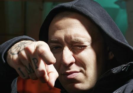 Рэпер Оксимирон снова нарвался на штраф