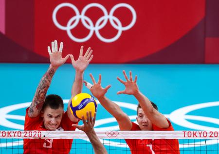 Российские волейболисты победили Бразилию и вышли в финал Олимпиады