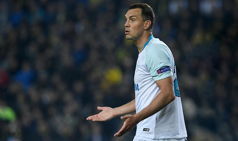 Игрок «Зенита» Артём Дзюба 