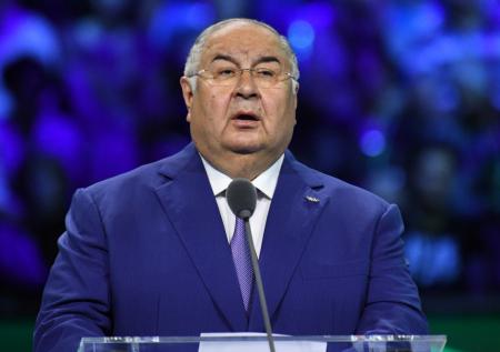 «Он за честную игру»: Великая о возвращении Усманова в мировое фехтование