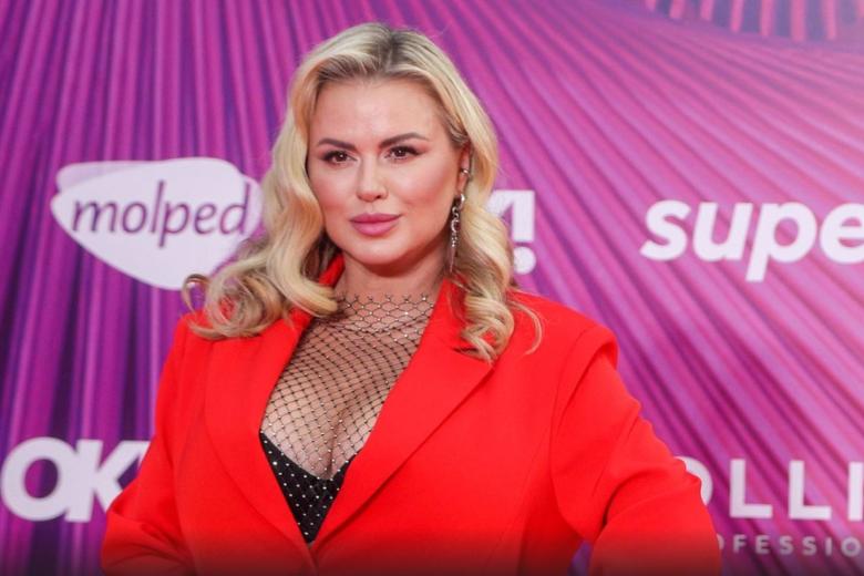 Анна Семенович