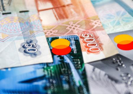 Банки впервые за четыре года сократили продажи коллекторам долгов россиян