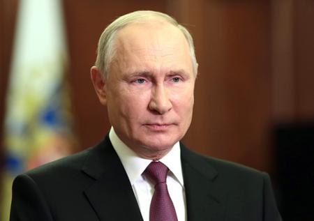 Путин рассказал об образах псковских десантников в памятнике Невскому