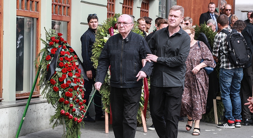 Андрей Мягков