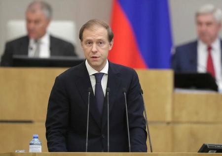 В правительстве РФ призвали поддержать отечественный флот рублем