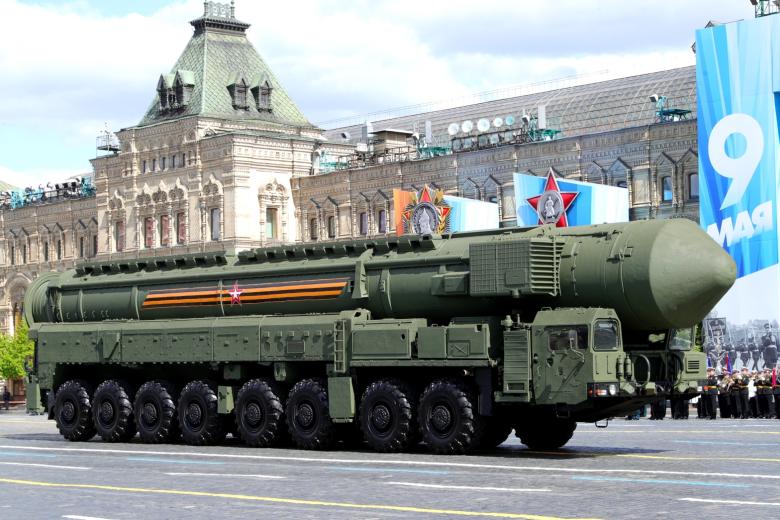 Автономная пусковая установка ПГРК «Ярс» на параде в Москве, посвященном 78-й годовщине победы в Великой Отечественной войне