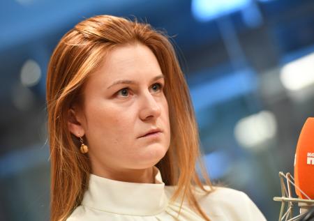 «Господа хорошие из Apple, идите-ка вы лесом!»: Бутина о прекращении продаж