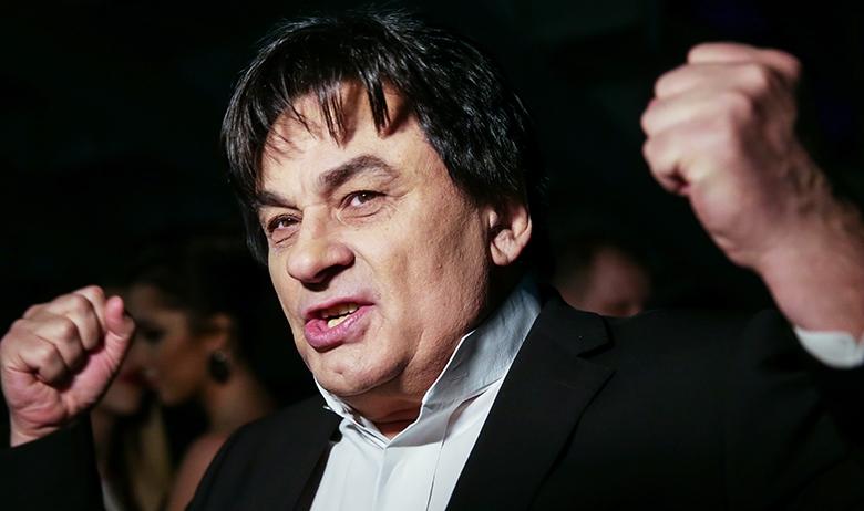 Александр Серов