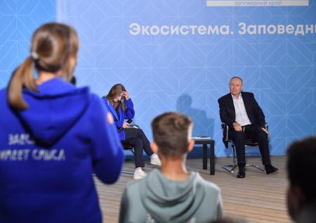 Путин поддержал идею возрождения движения юных натуралистов