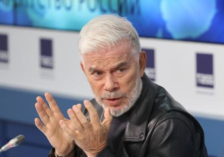 Газманов объяснил, почему не идет в политику