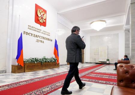 В Госдуме предложили ужесточить требования к алкогольным компаниям