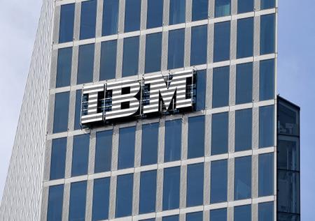 Компания IBM приостановила коммерческую деятельность в РФ