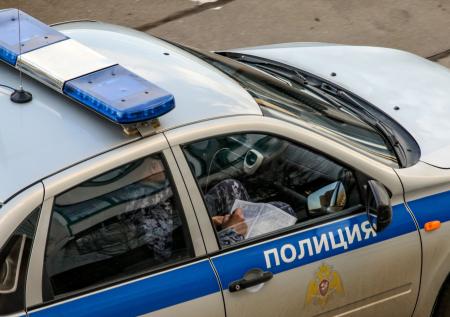 Москвичка написала заявление в полицию на чихнувшего рядом с ней мужчину