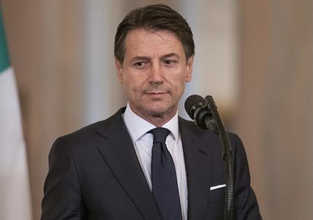 Премьер Италии обвинил ЕС в лицемерии
