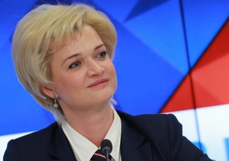 Пенсий в России не хватает на еду, пожаловалась гимнастка Хоркина