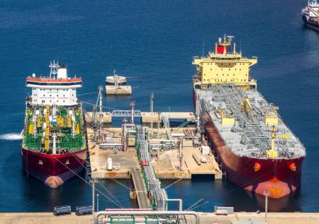 МИД Великобритании предложил охотиться на танкеры с российской нефтью