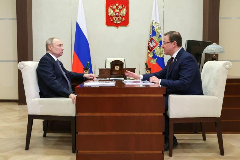 Владимир Путин и Дмитрий Азаров