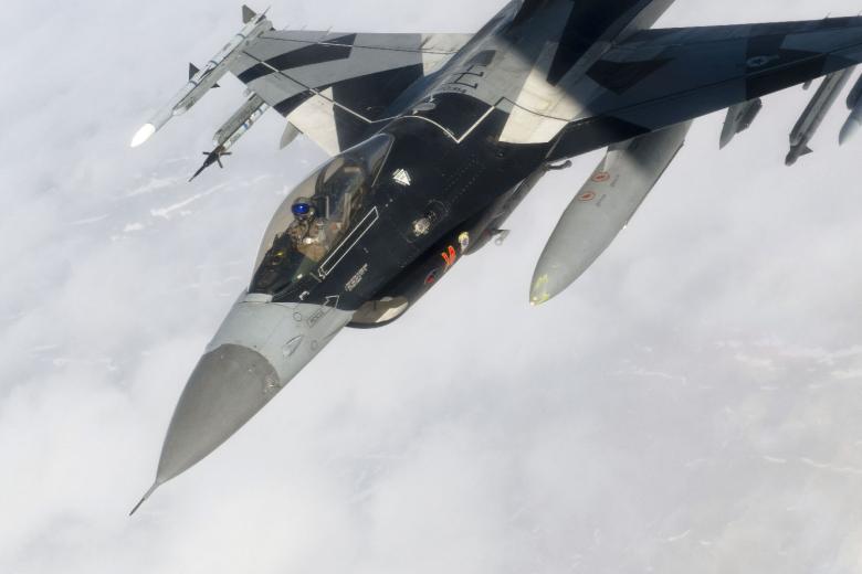 F-16