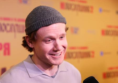 Бандит Куценко и пранкер Хориняк: кадры премьеры комедии «Непослушник 2»