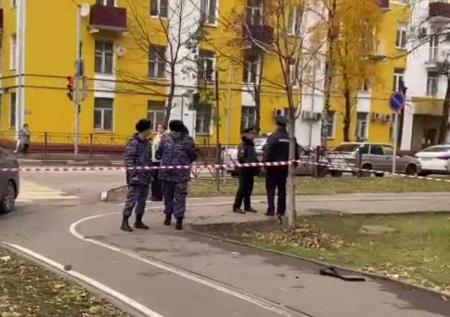 Что известно о мужчине с мачете в Люберцах: почему и на кого он набросился