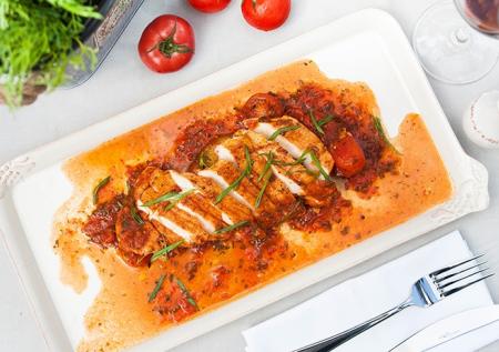 Сочный стейк из индейки с овощами