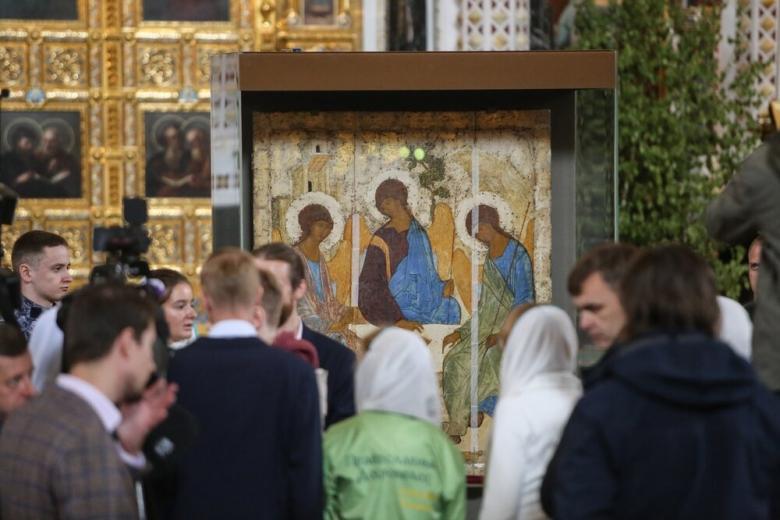 Икона «Троица» Андрея Рублева в храме Христа Спасителя