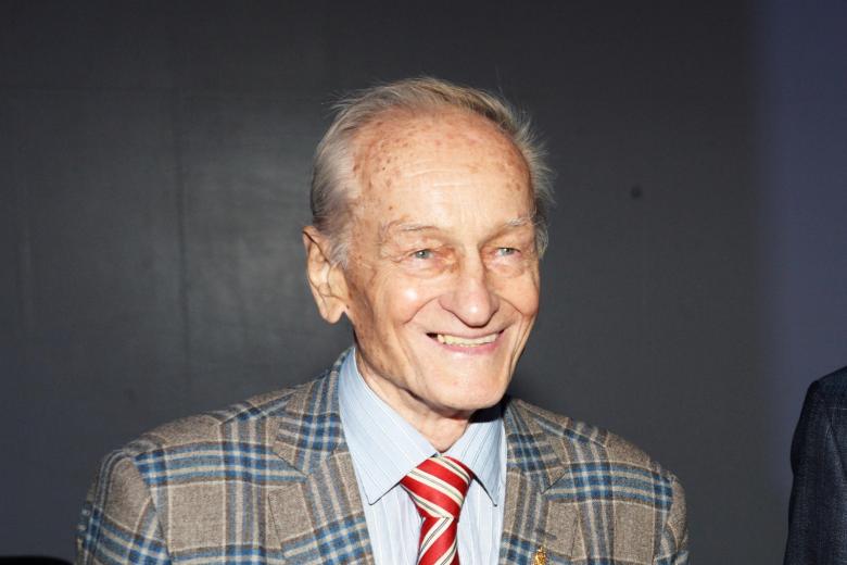 Евгений Евтушенко