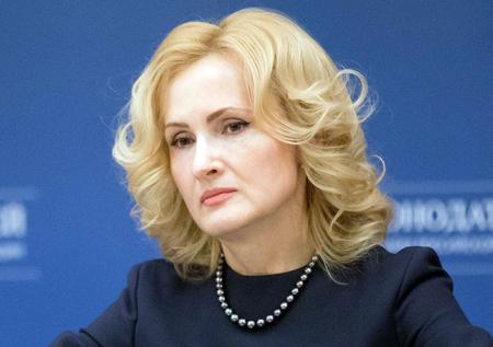 Яровая назвала украинцев «объектами опытов» США