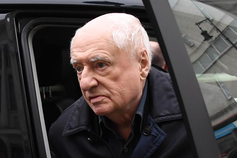 Марк Захаров