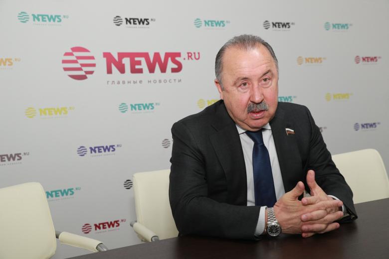 Валерий Газзаев
