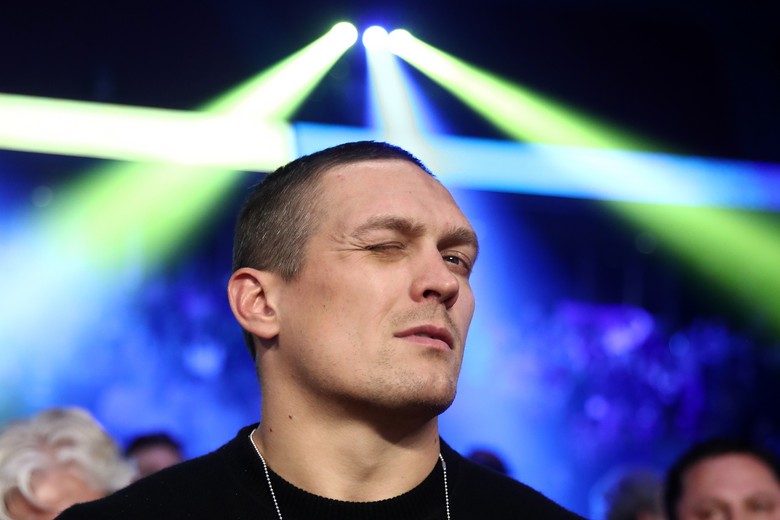 Александр Усик