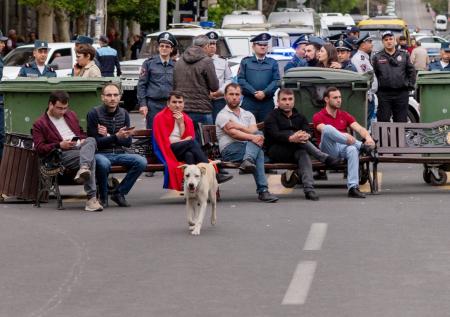 Полиция Армении заявила, что разблокировала все перекрёстки в Ереване