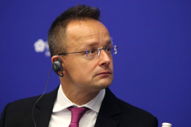 Петер Сийярто