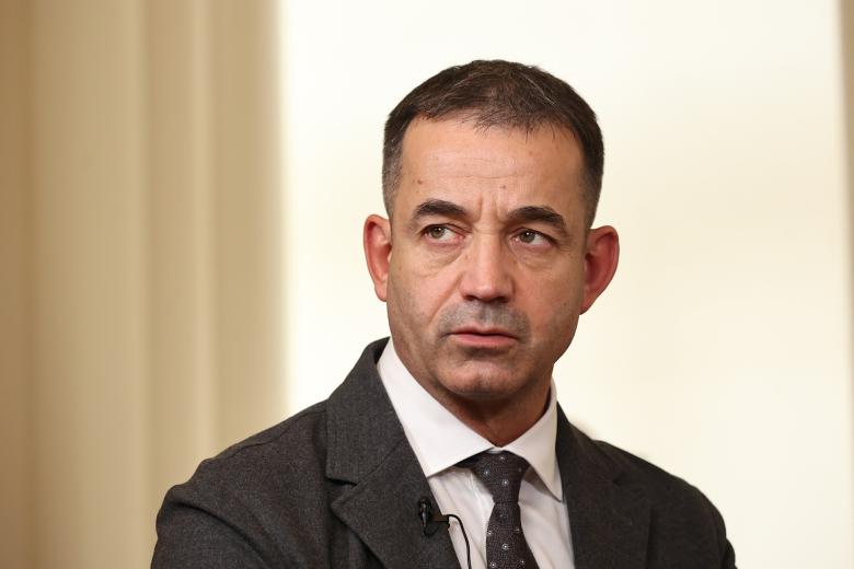 Дмитрий Певцов
