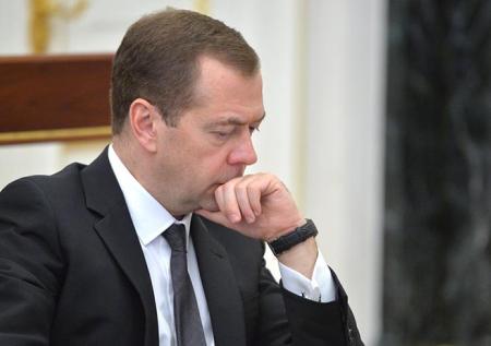 Медведев готов к работе с новым премьером Белоруссии