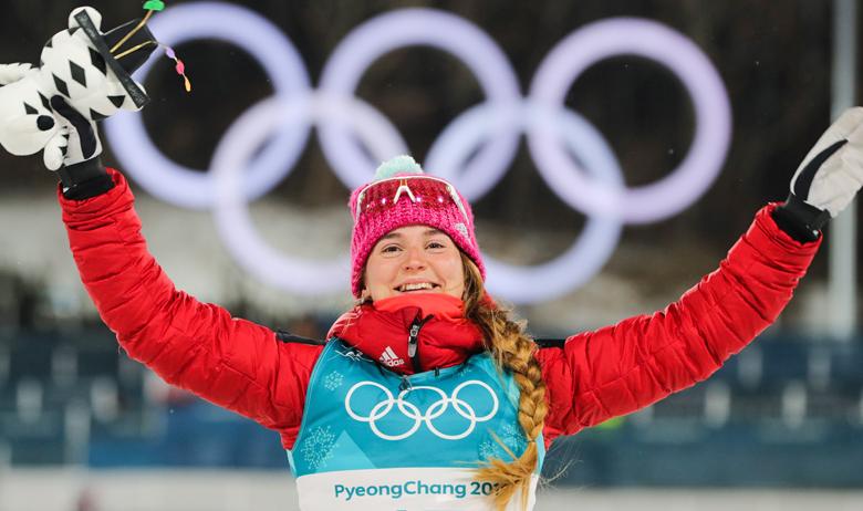Олимпийская спортсменка из России Юлия Белорукова, завоевавшая бронзовую медаль в спринте классическим стилем на соревнованиях по лыжным гонкам среди женщин на XXIII зимних Олимпийских играх
