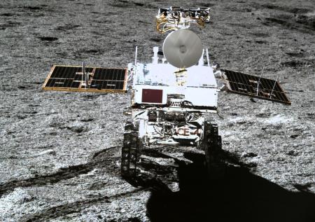 Китайский луноход установил «профессиональный» рекорд
