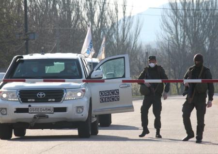 Броневик ВСУ подорвался в Донбассе