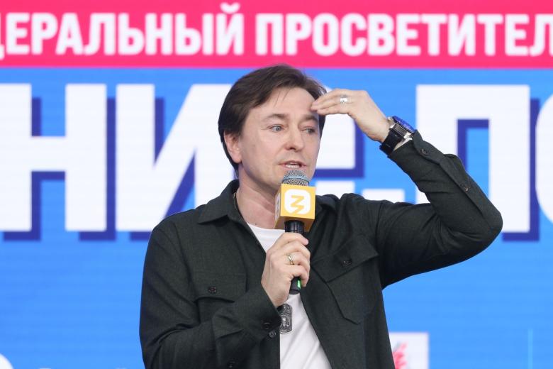 Сергей Безруков