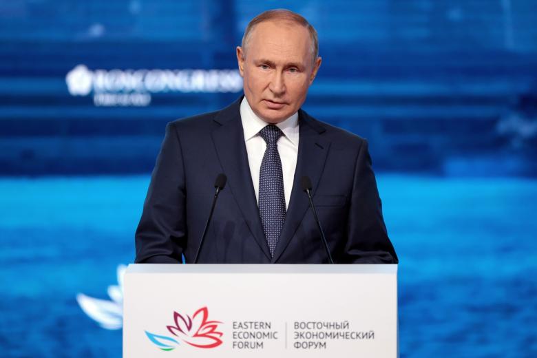 Президент РФ Владимир Путин во время выступления на пленарном заседании Восточного экономического форума — 2022