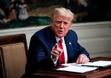 Трамп подал иск против Хиллари Клинтон за теорию о сговоре с Путиным