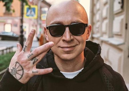 Новый клип Oxxxymiron сразу после релиза попросили проверить на экстремизм