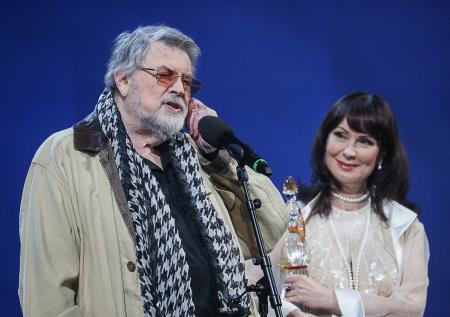 Ширвиндт и Гришаева наградили Олешко: кадры премии «Хрустальная Турандот»